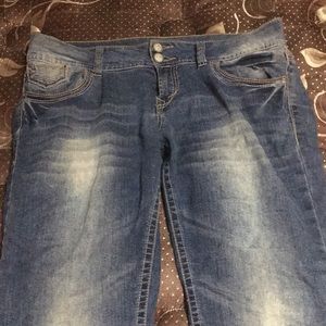 Boot cut jeans